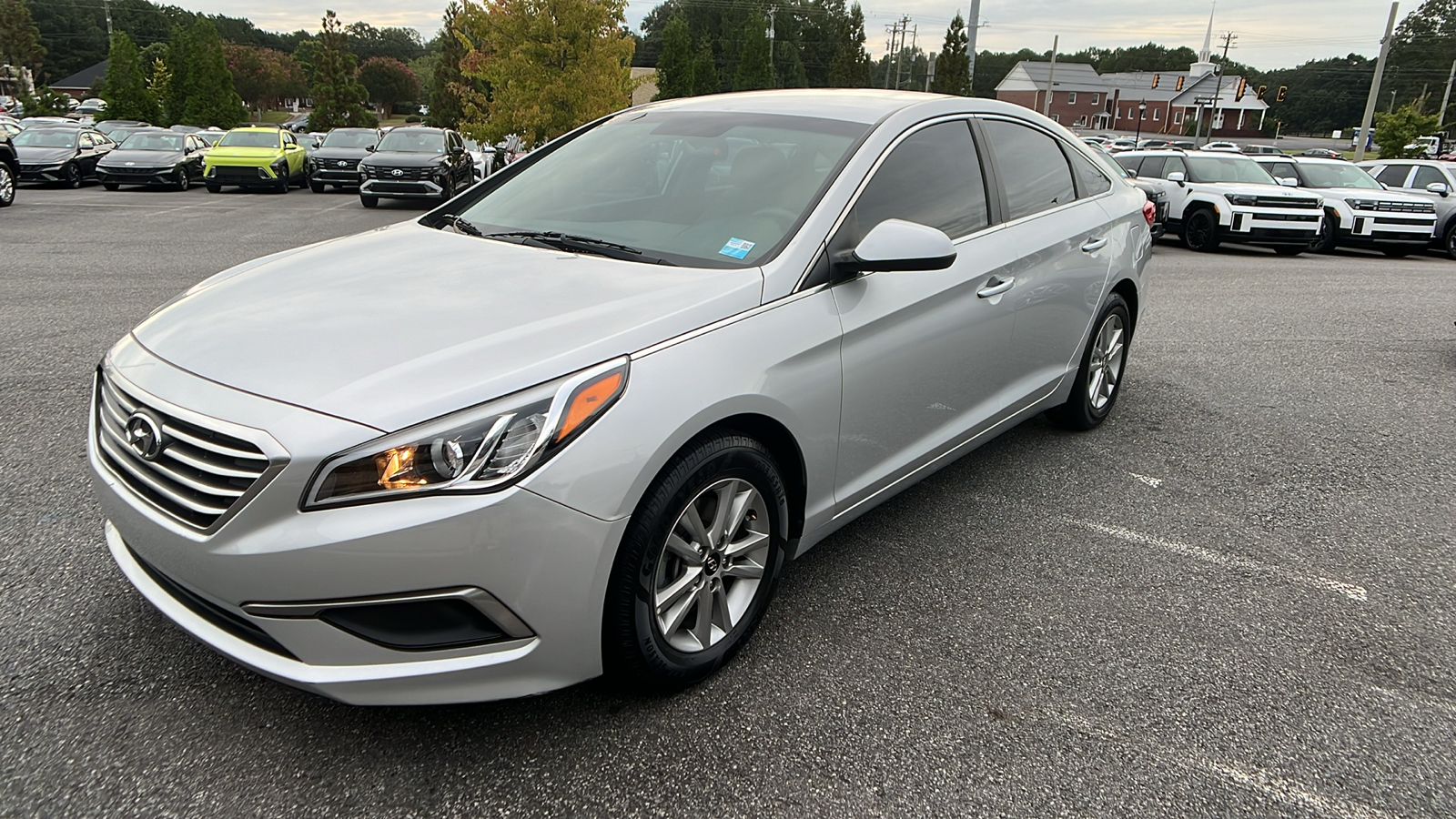 2016 Hyundai Sonata SE 3