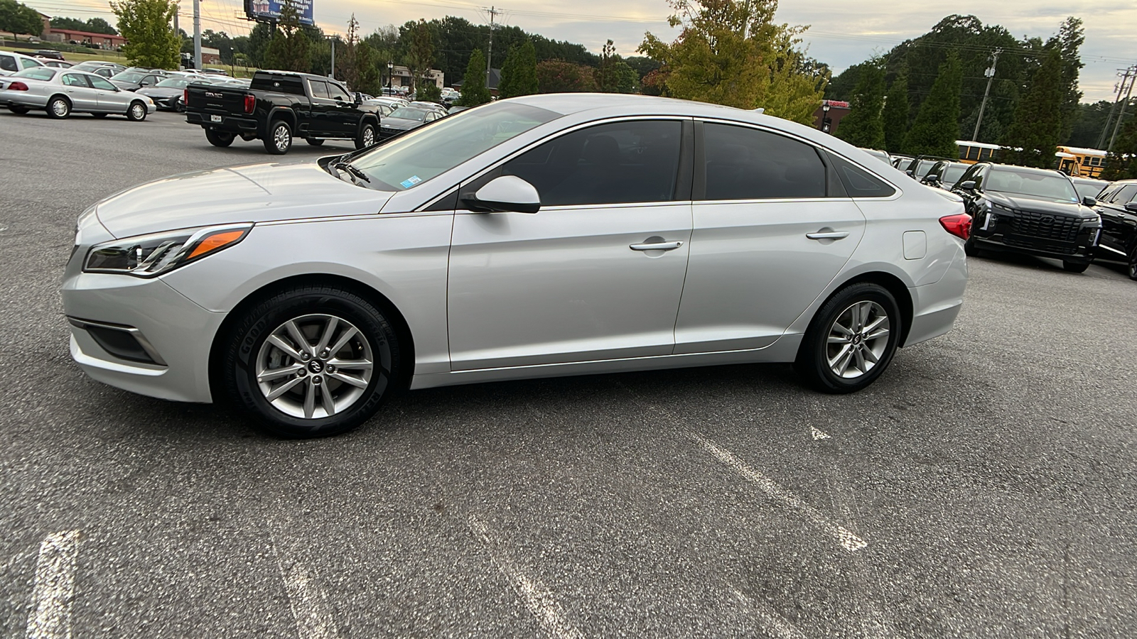 2016 Hyundai Sonata SE 4