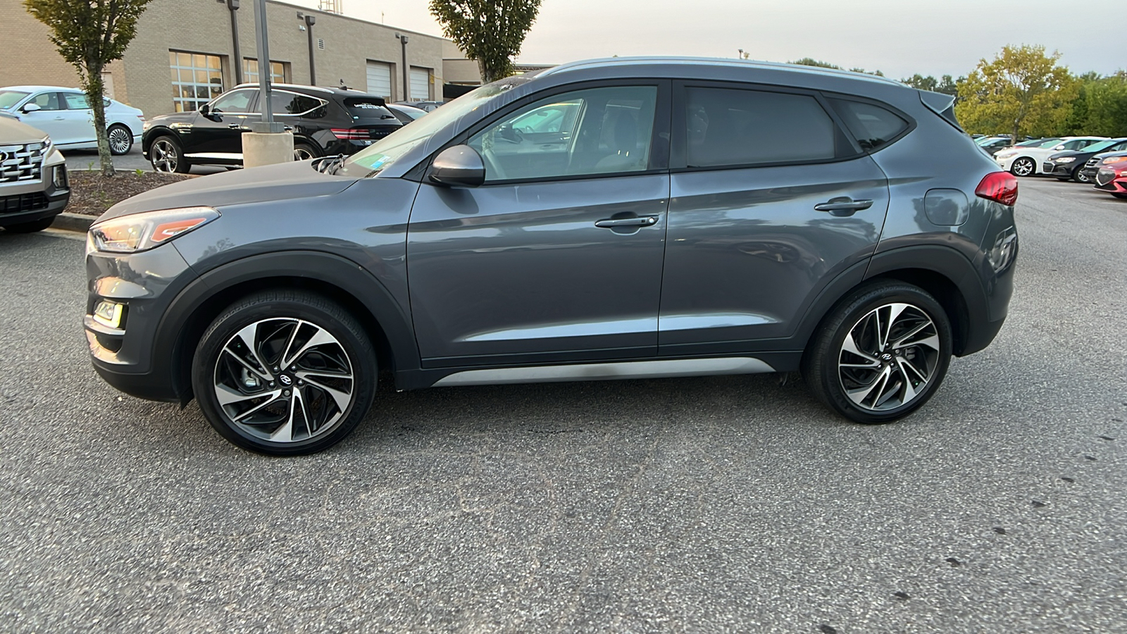 2019 Hyundai Tucson Sport 4