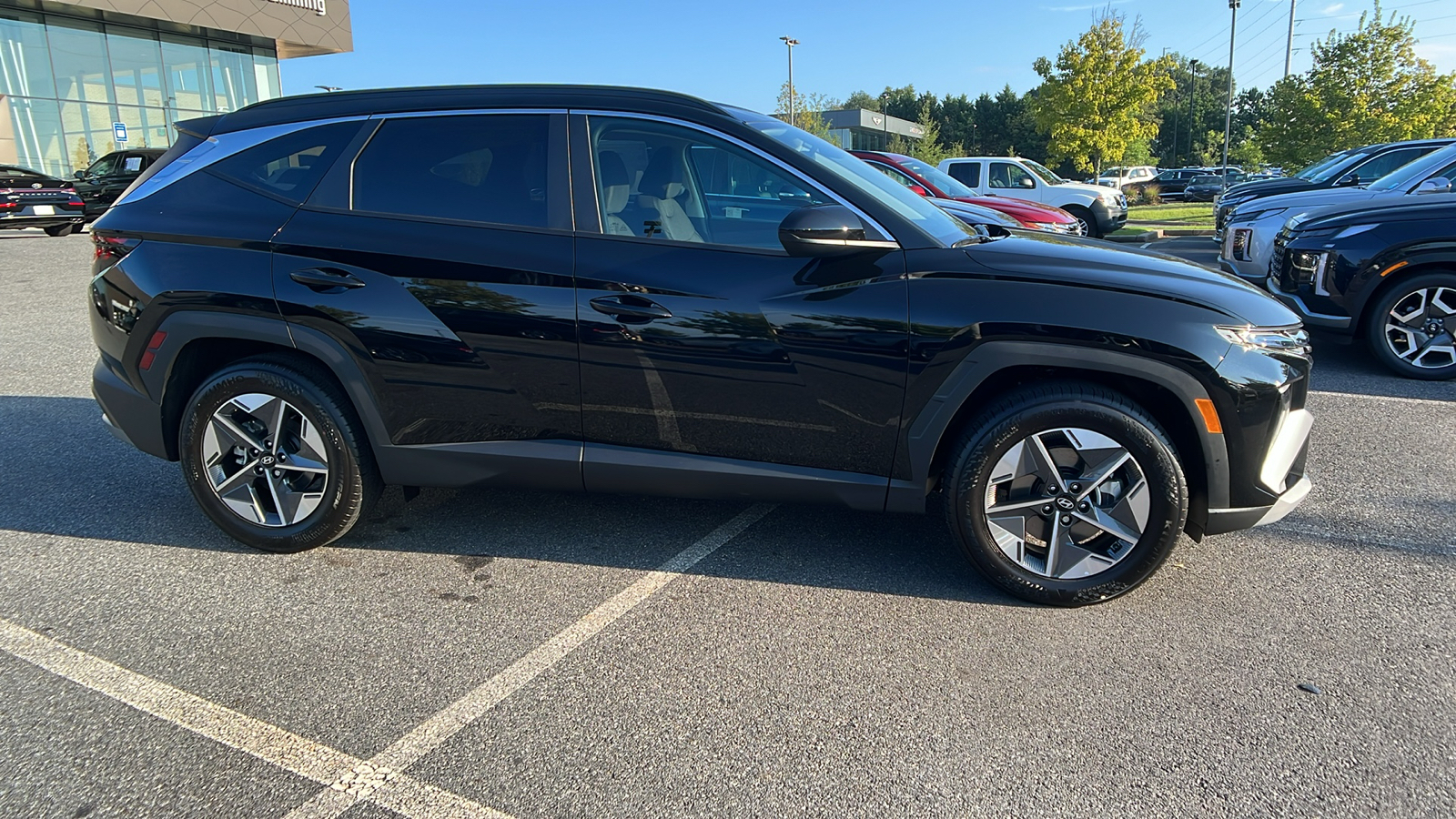 2025 Hyundai Tucson SEL 3