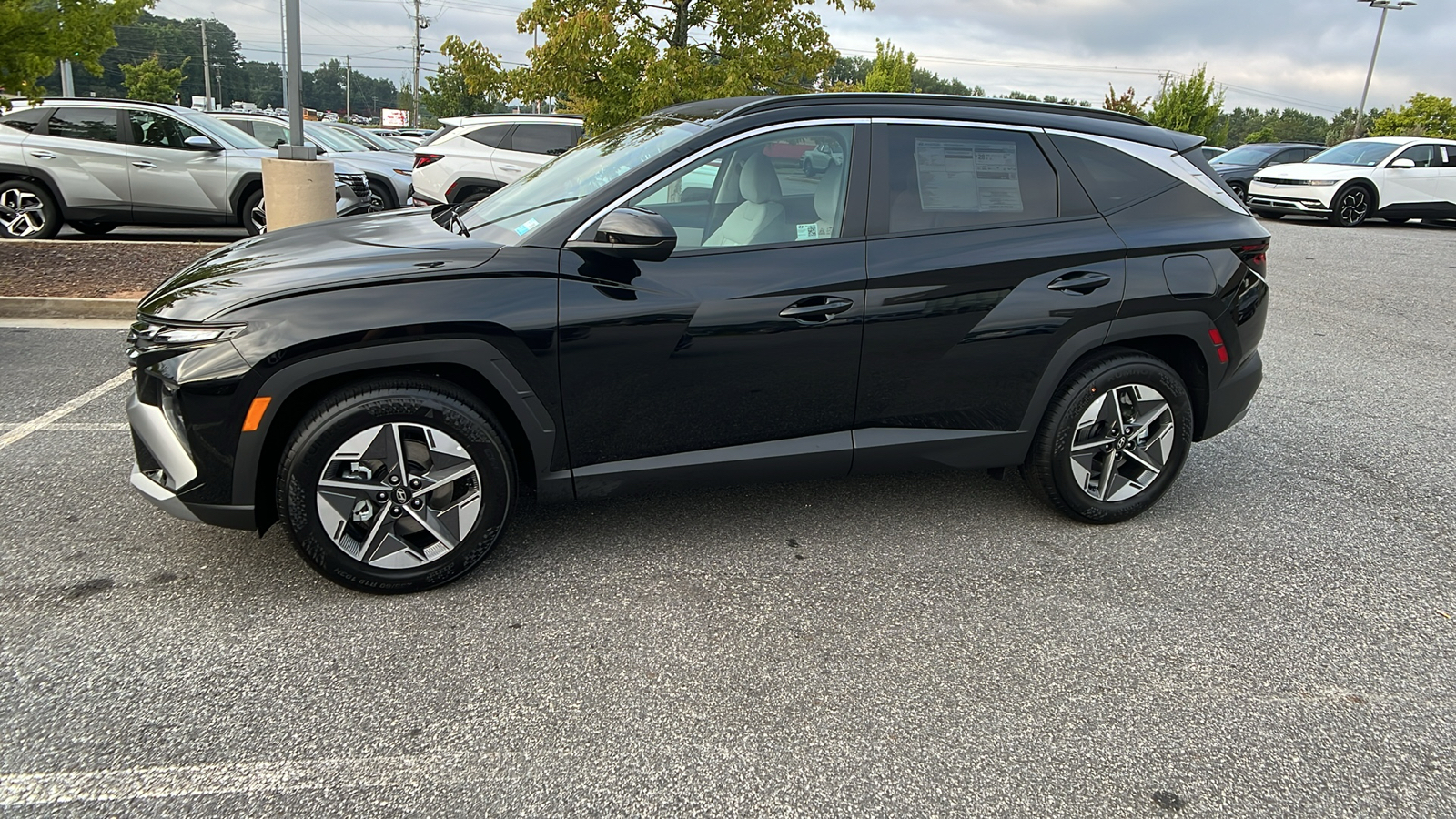 2025 Hyundai Tucson SEL 4