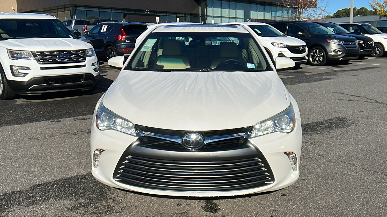 2015 Toyota Camry LE 2