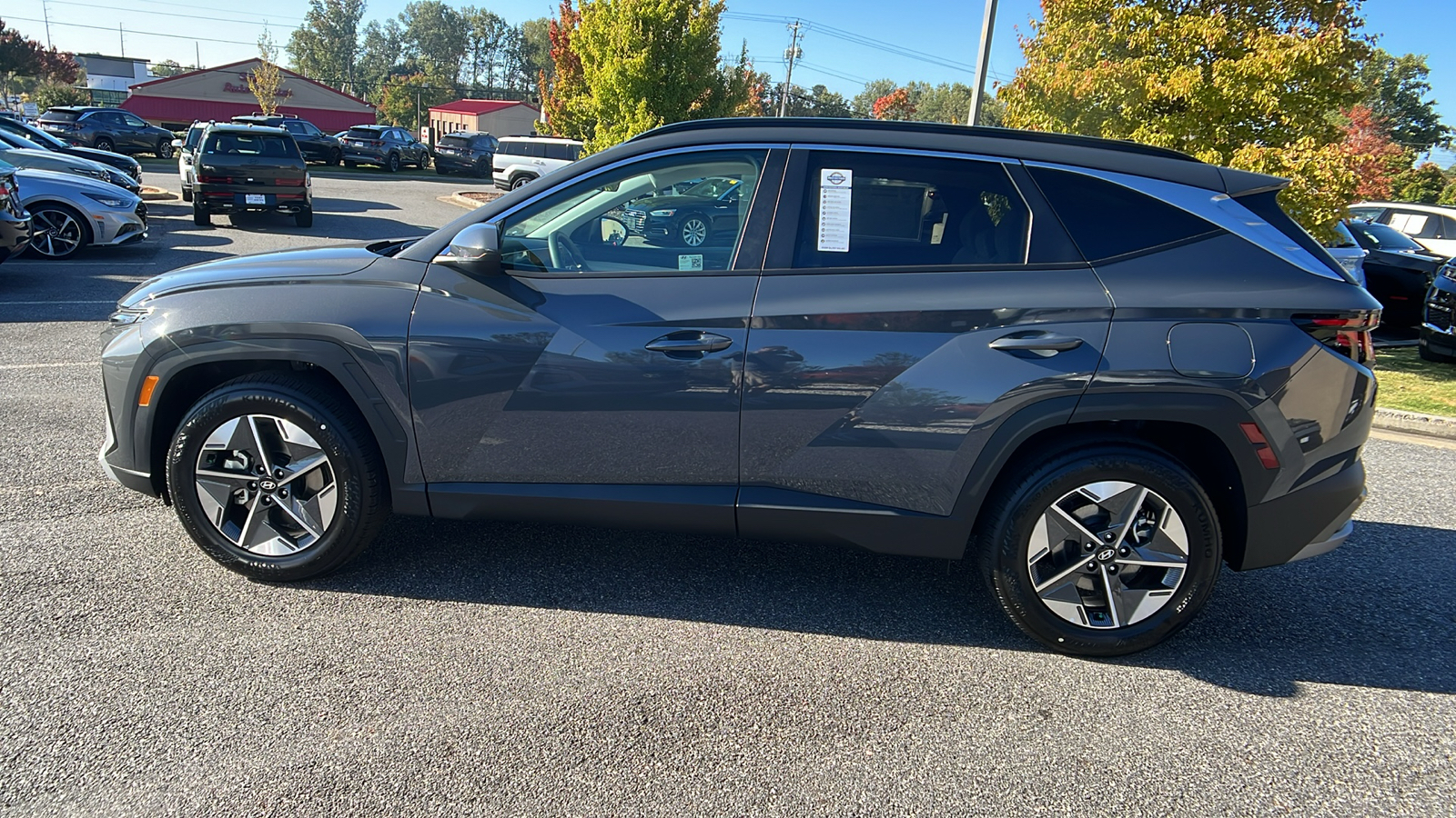 2025 Hyundai Tucson SEL 4