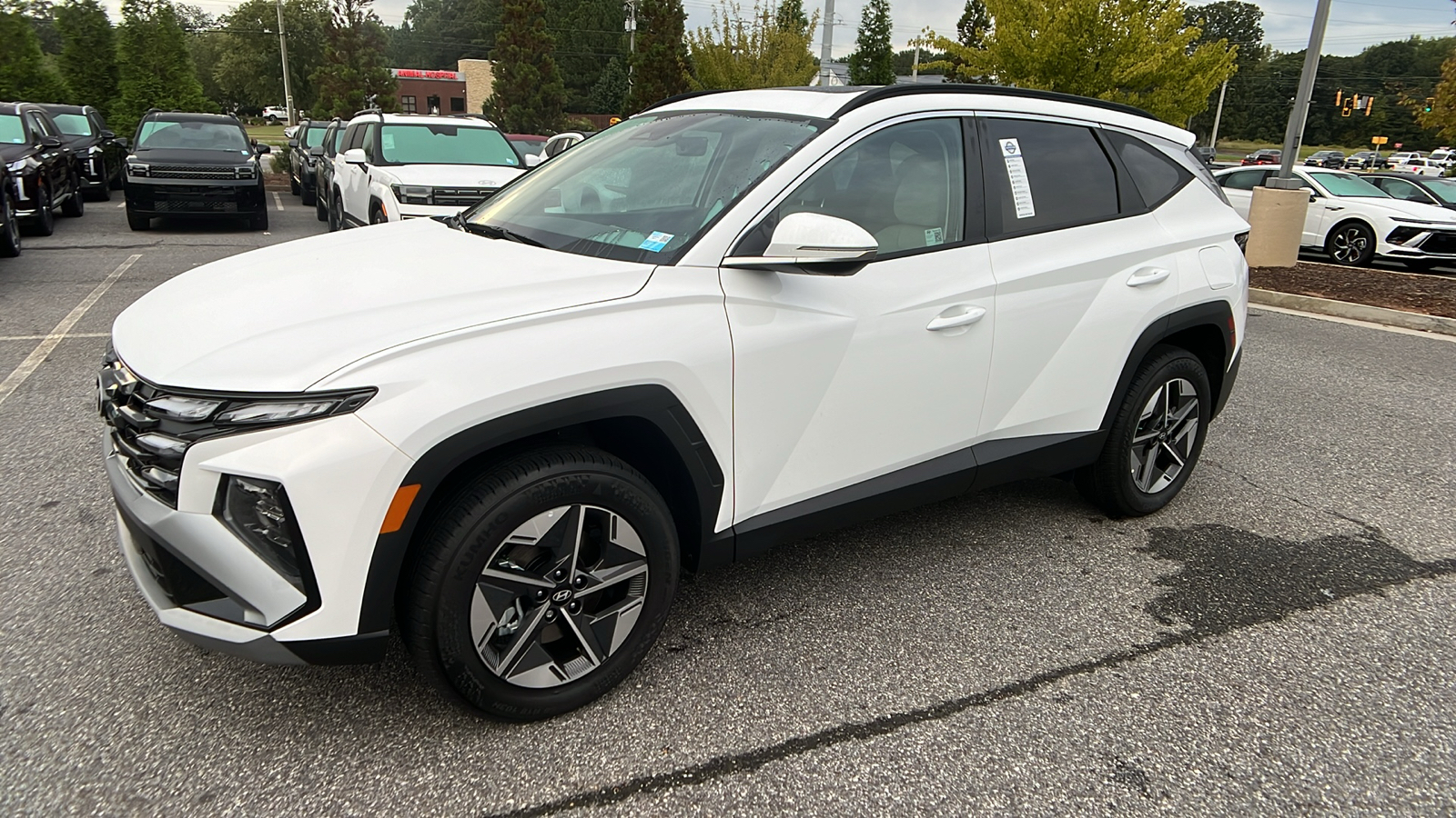 2025 Hyundai Tucson SEL 3