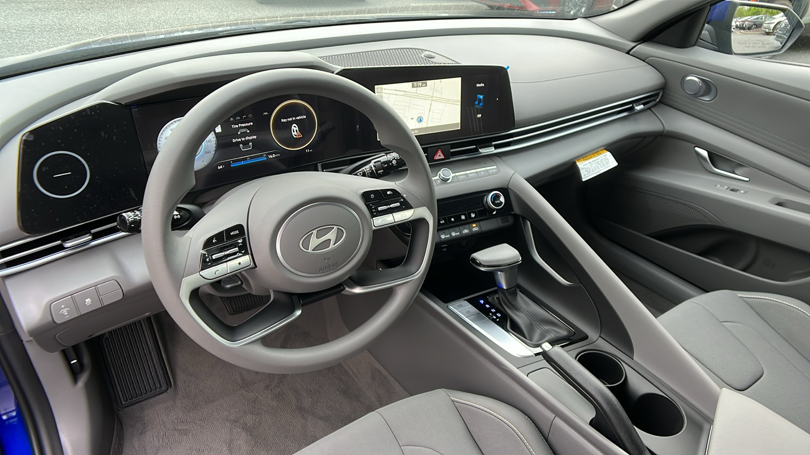 2024 Hyundai Elantra SEL 14