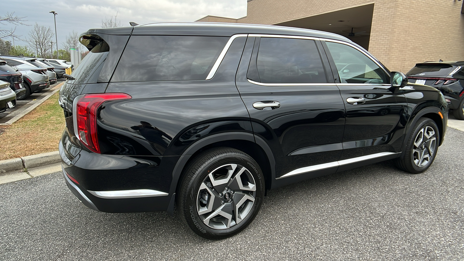 2024 Hyundai Palisade Limited 3