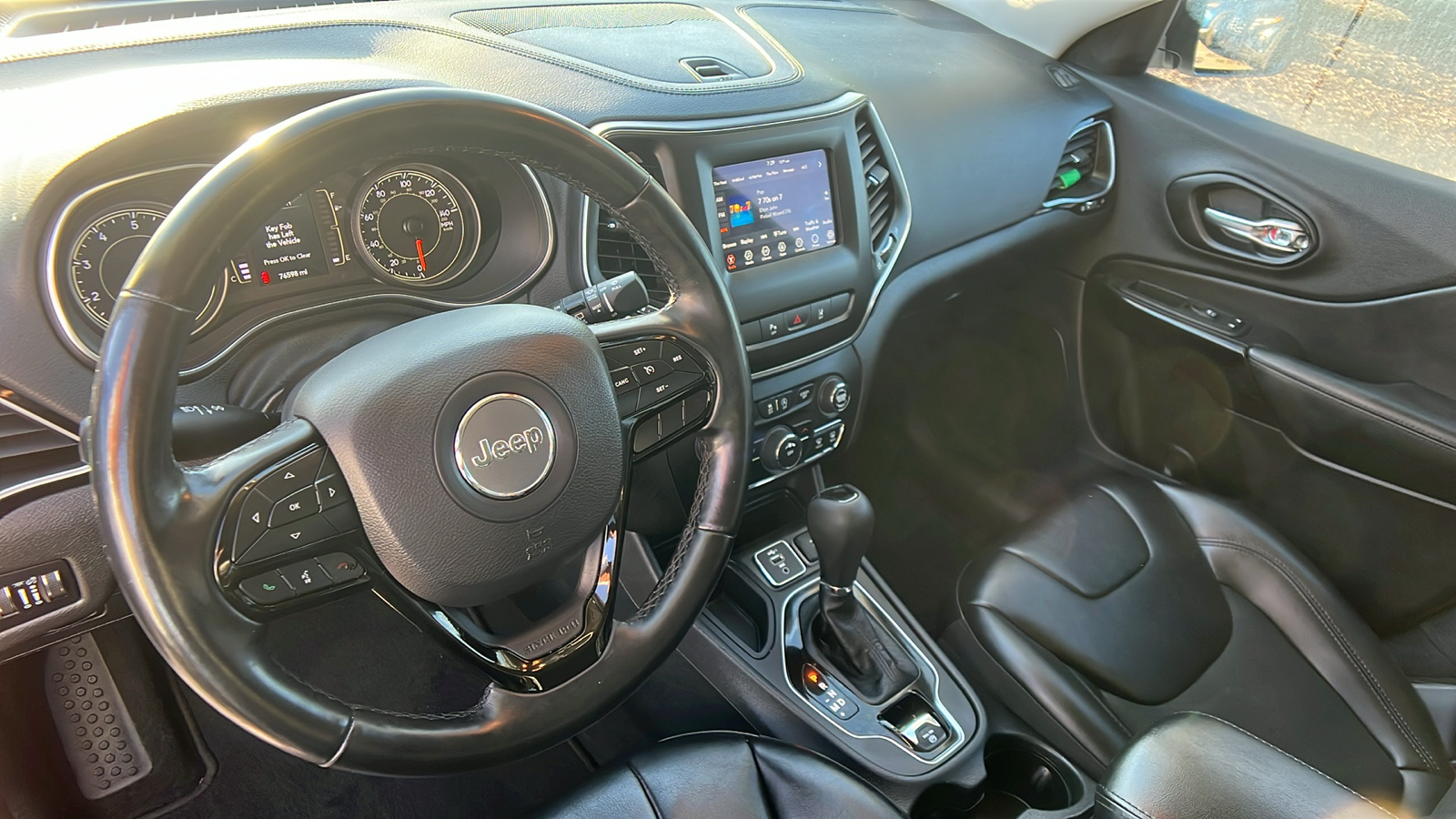 2021 Jeep Cherokee Latitude Plus 19