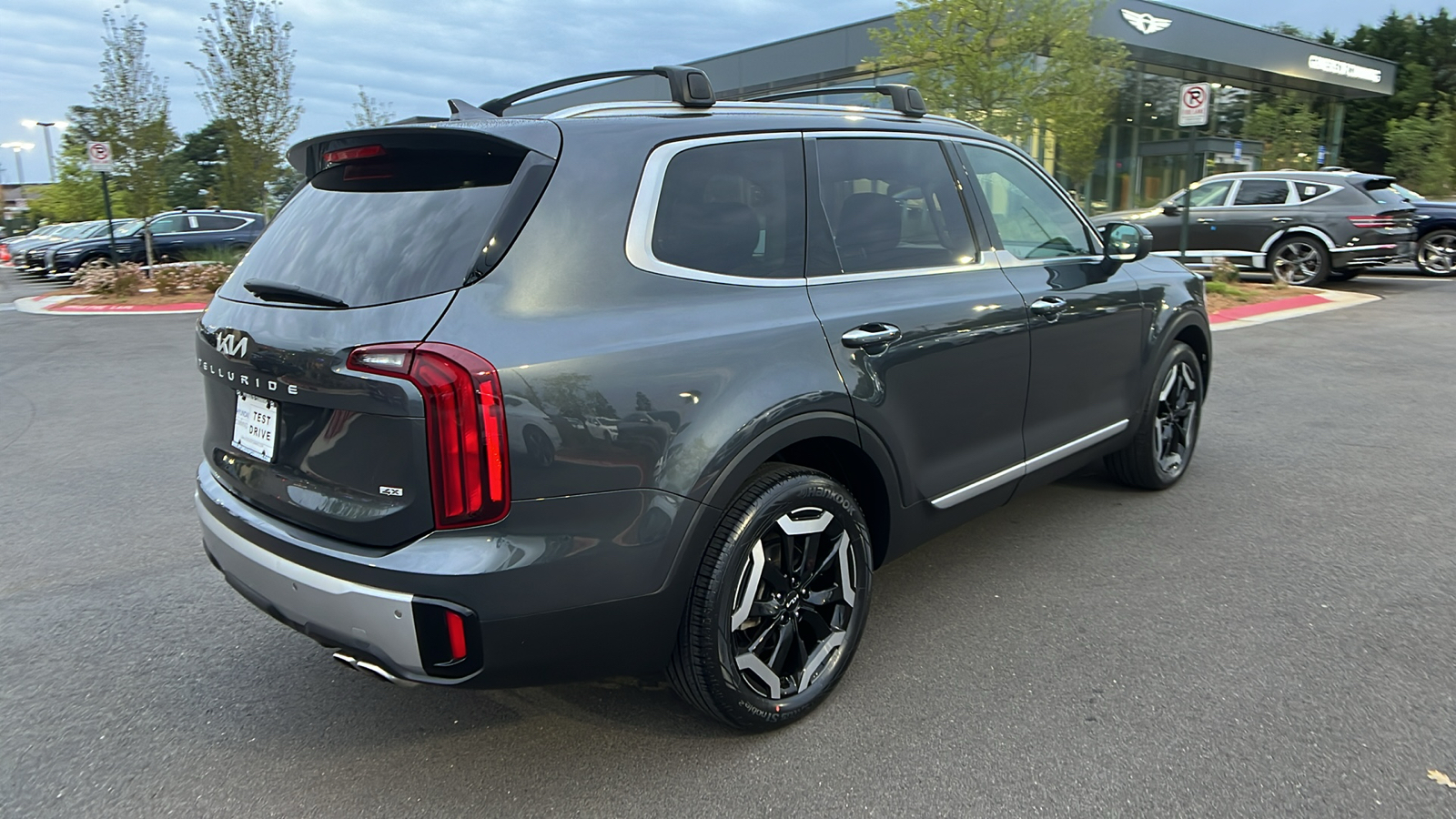 2023 Kia Telluride S 7