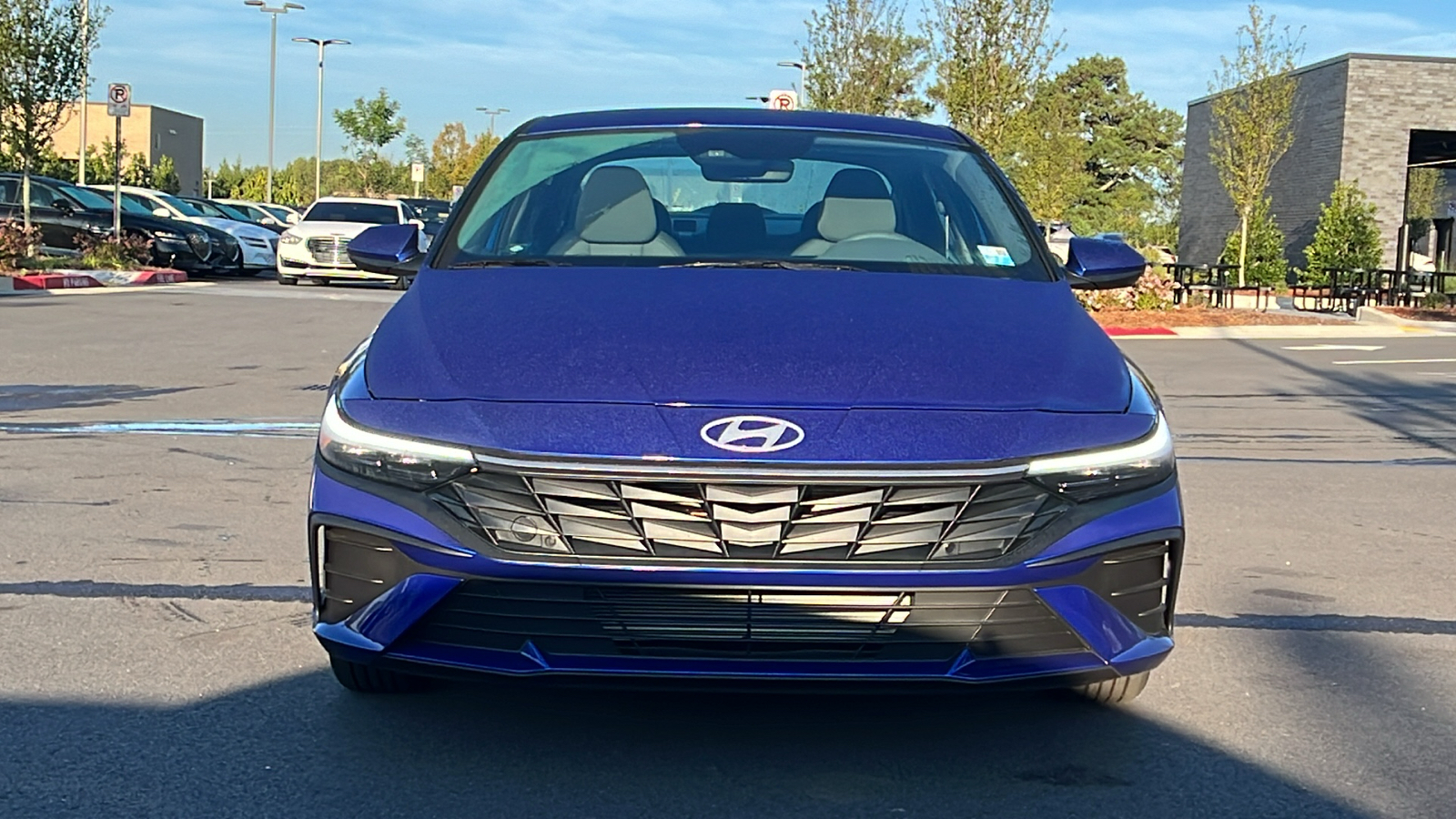 2024 Hyundai Elantra SE 2