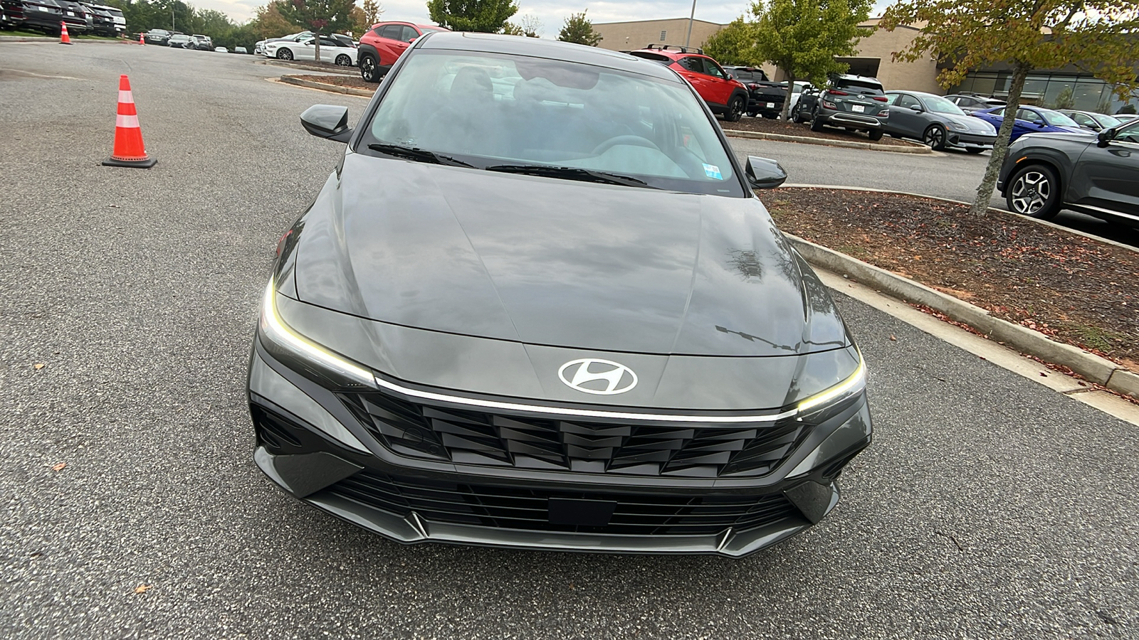 2024 Hyundai Elantra SEL 2