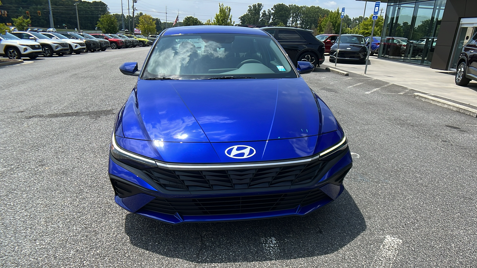 2024 Hyundai Elantra SEL 2