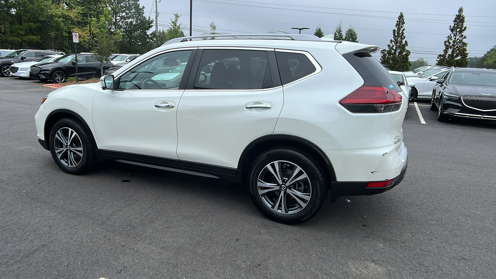 2019 Nissan Rogue SV 5