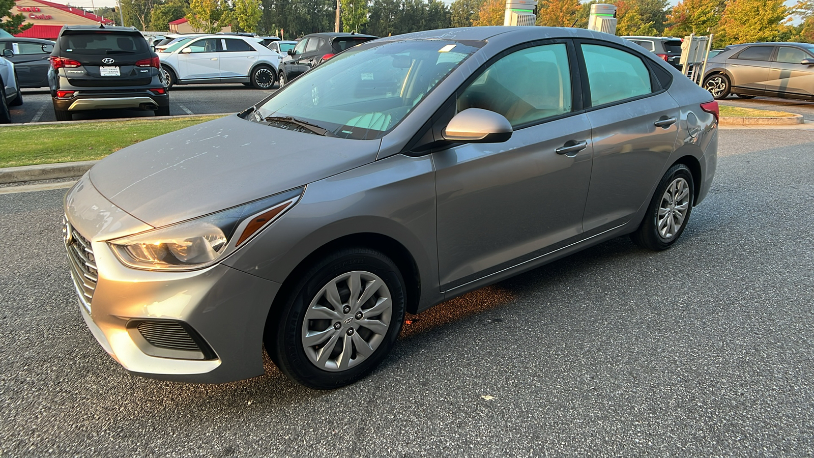 2021 Hyundai Accent SE 3