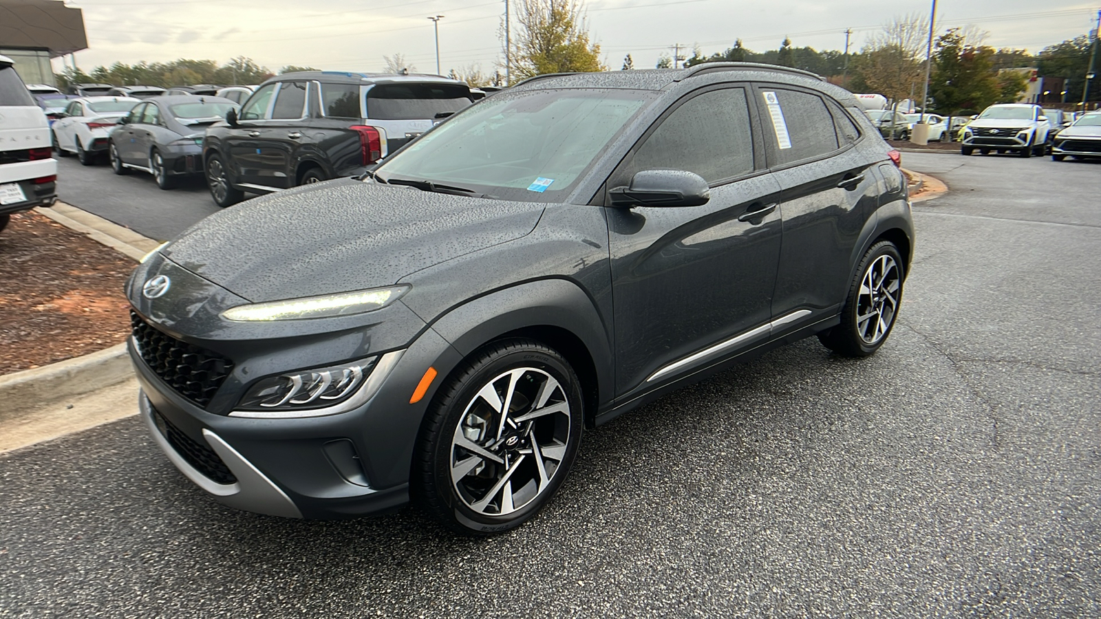 2022 Hyundai Kona Limited 3