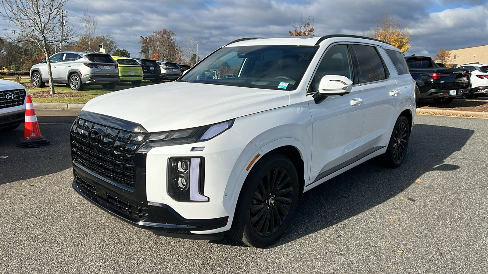 2025 Hyundai Palisade Calligraphy Night Edition 3