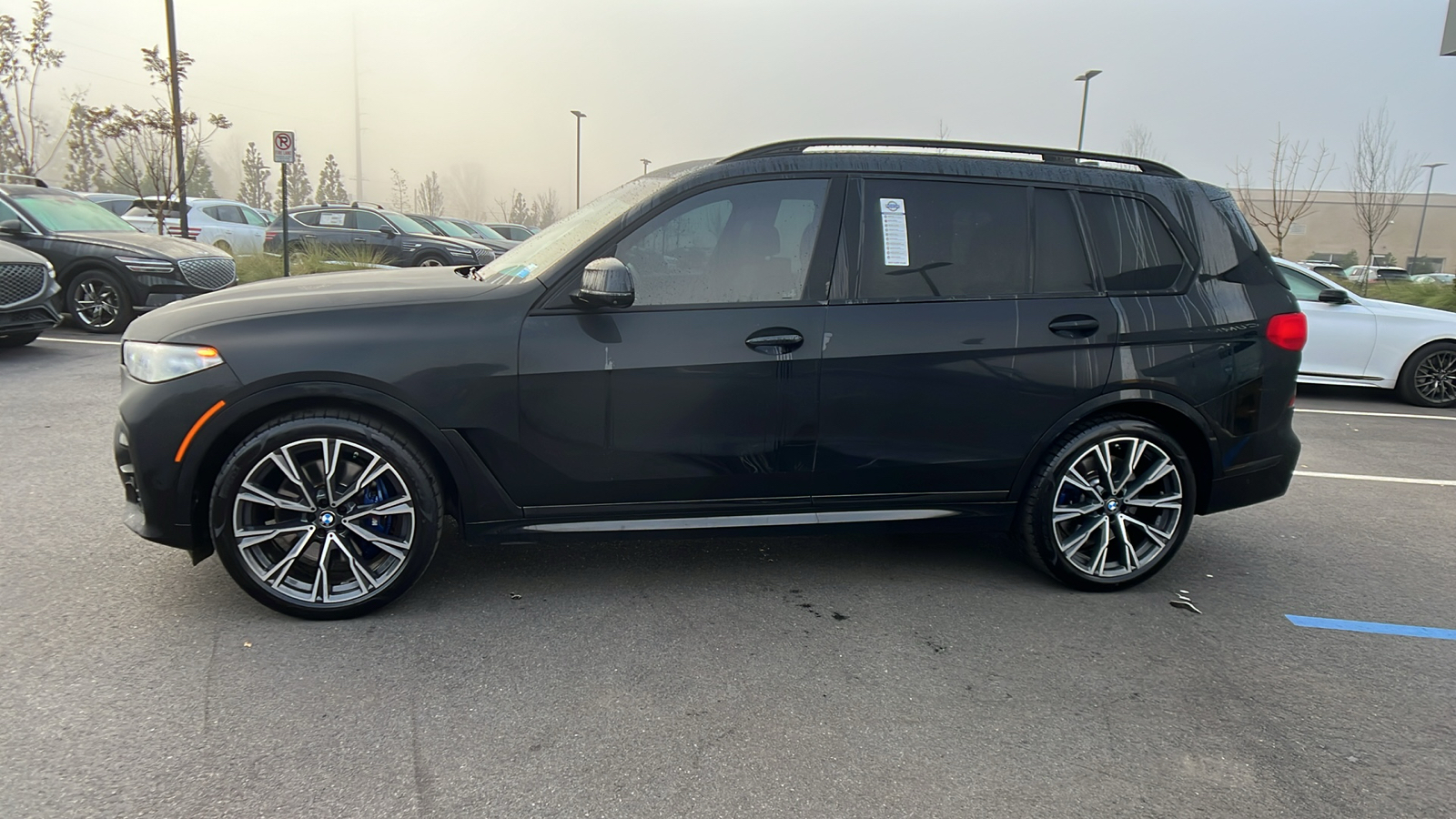 2020 BMW X7 M50i 4