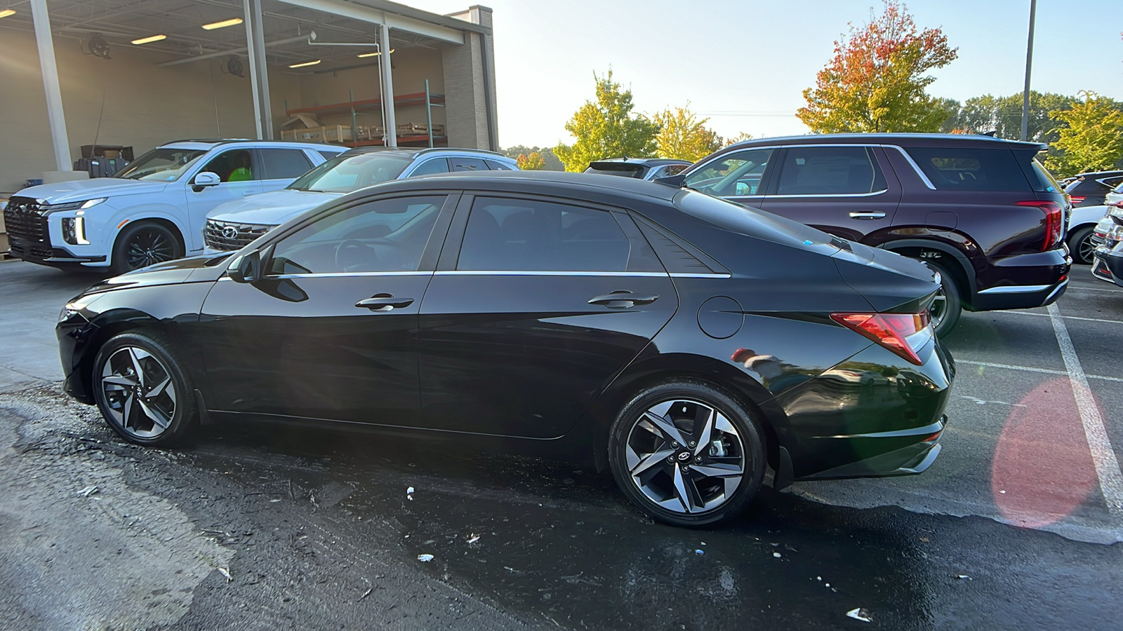 2023 Hyundai Elantra Hybrid Limited 4