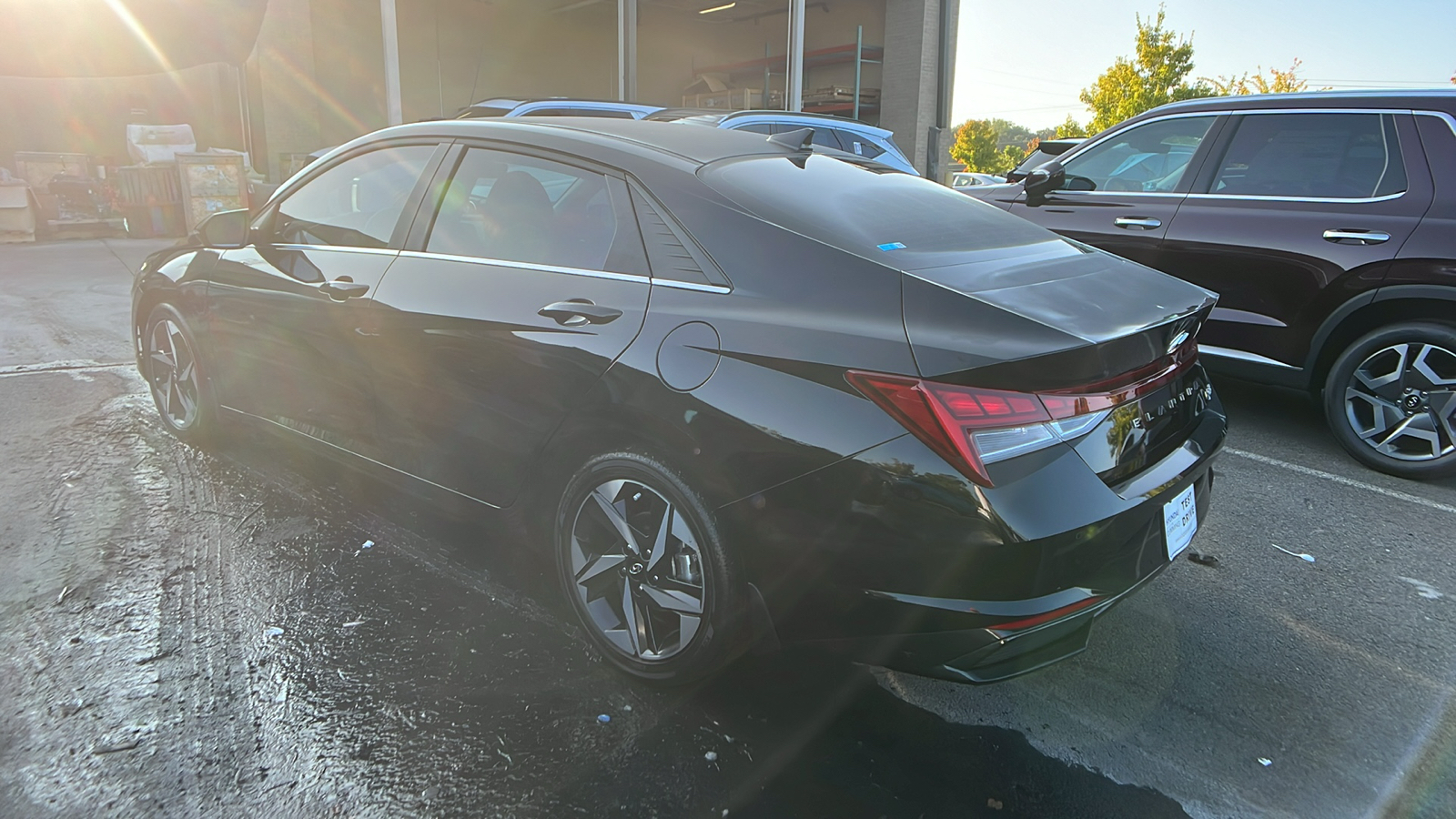 2023 Hyundai Elantra Hybrid Limited 5