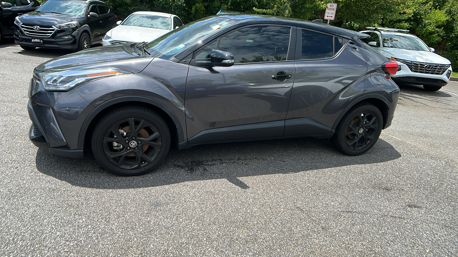 2022 Toyota C-HR Nightshade 4