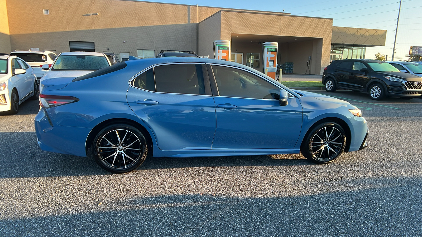 2023 Toyota Camry SE 8