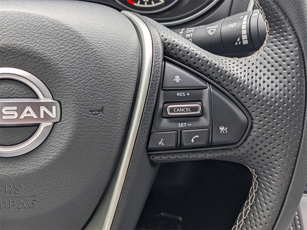 2023 Nissan Maxima SV 16