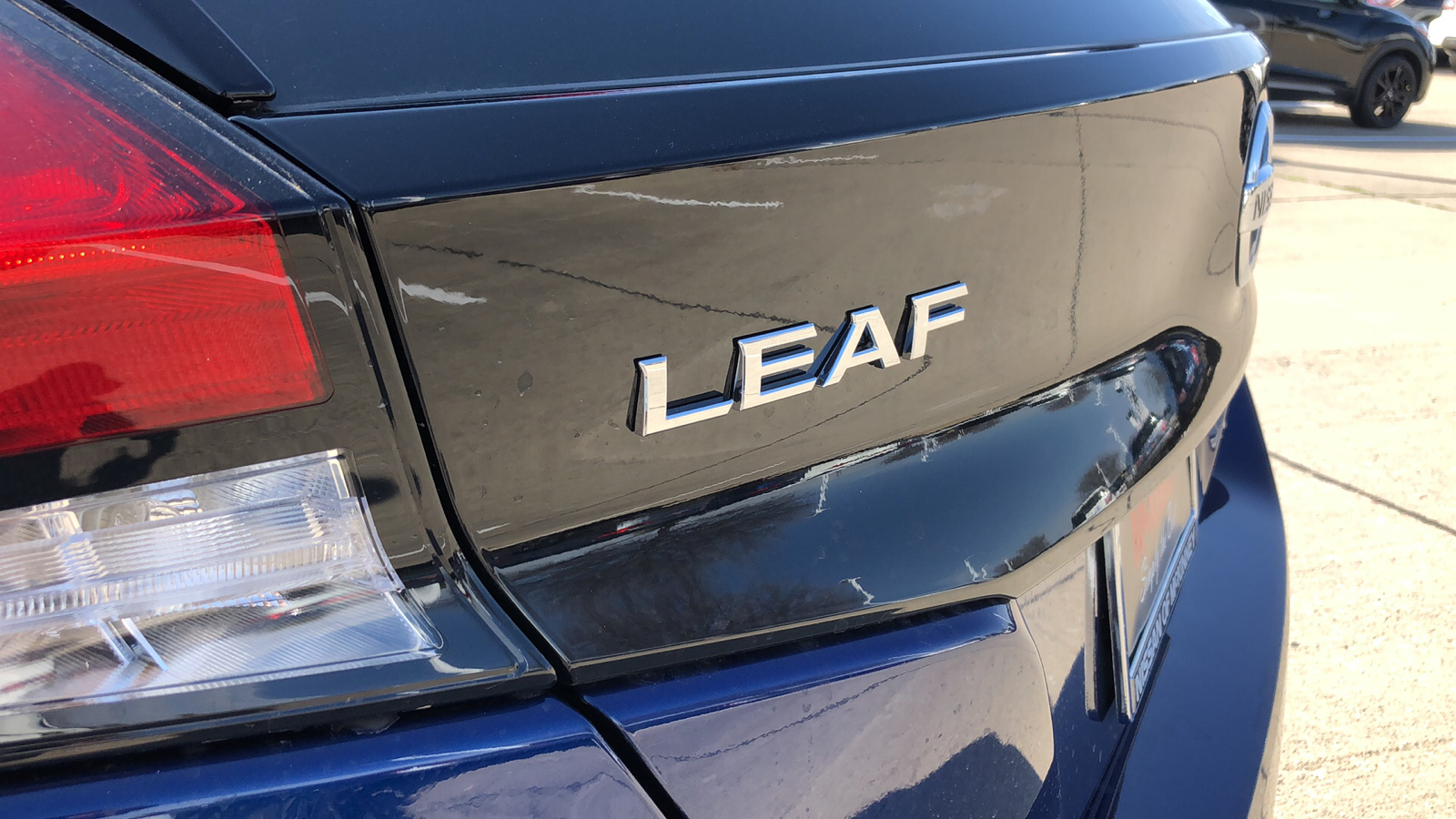2021 Nissan Leaf SV 9