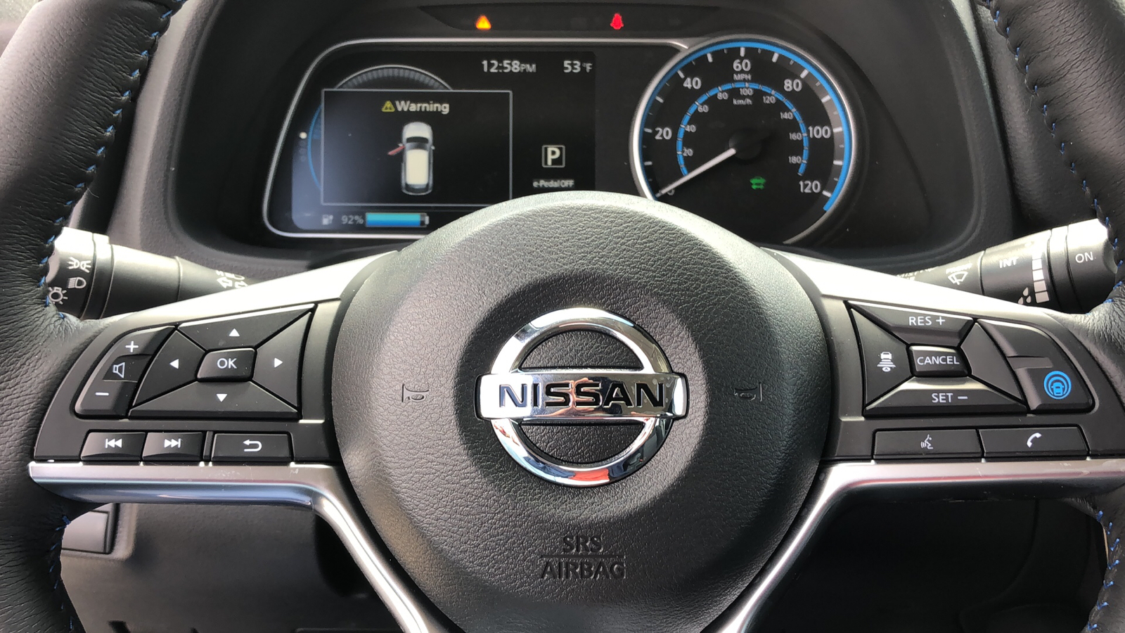 2021 Nissan Leaf SV 18