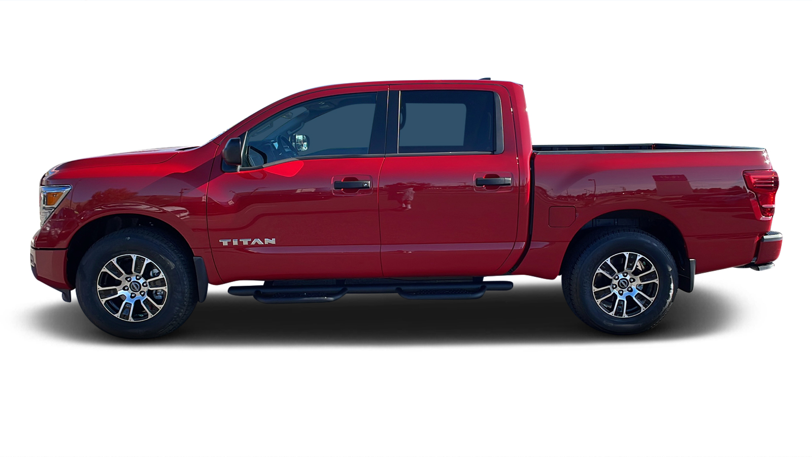 2024 Nissan Titan SV 8