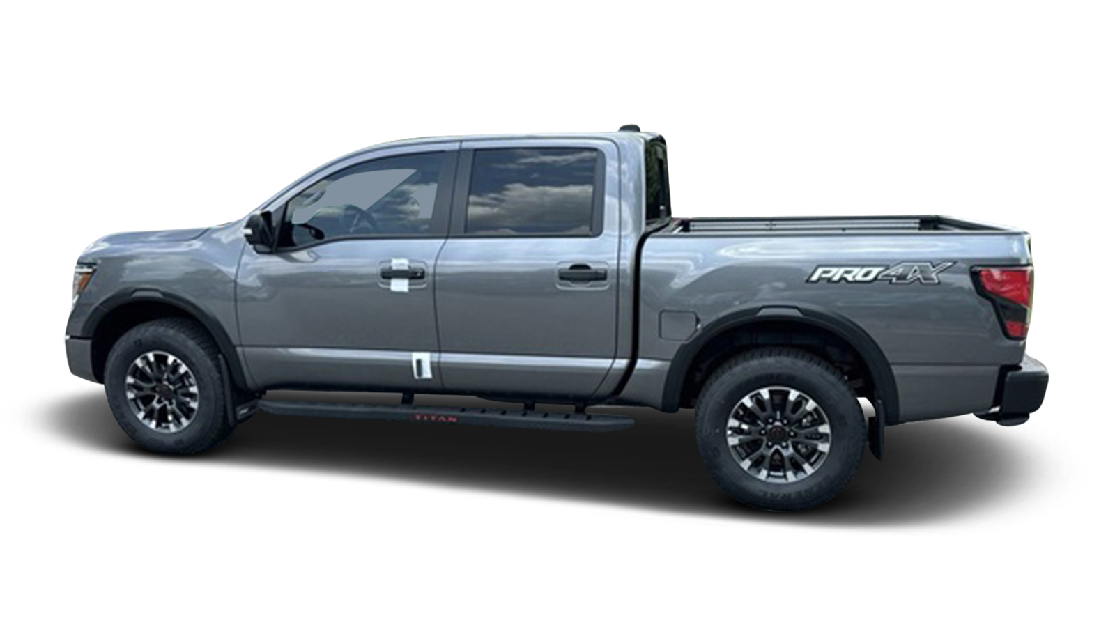 2024 Nissan Titan PRO-4X 8