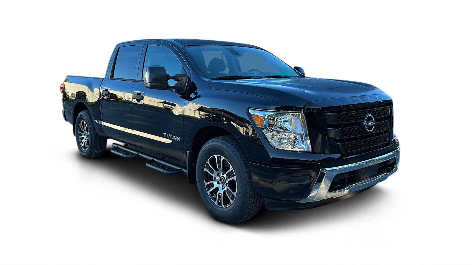 2024 Nissan Titan SV 3