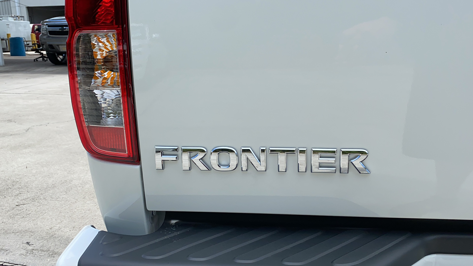 2021 Nissan Frontier S 9
