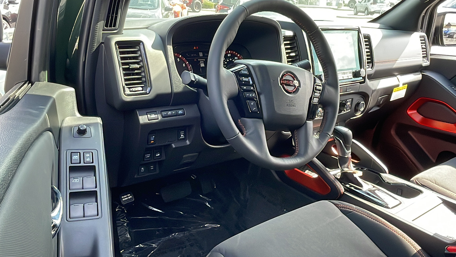 2024 Nissan Frontier PRO-4X 8