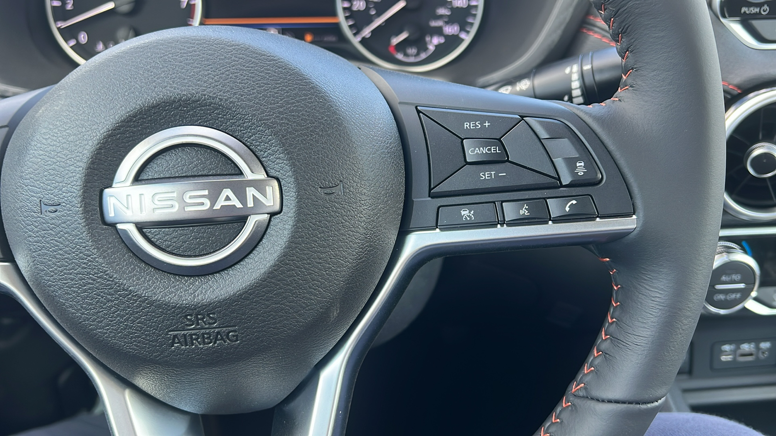 2024 Nissan Sentra SR 21