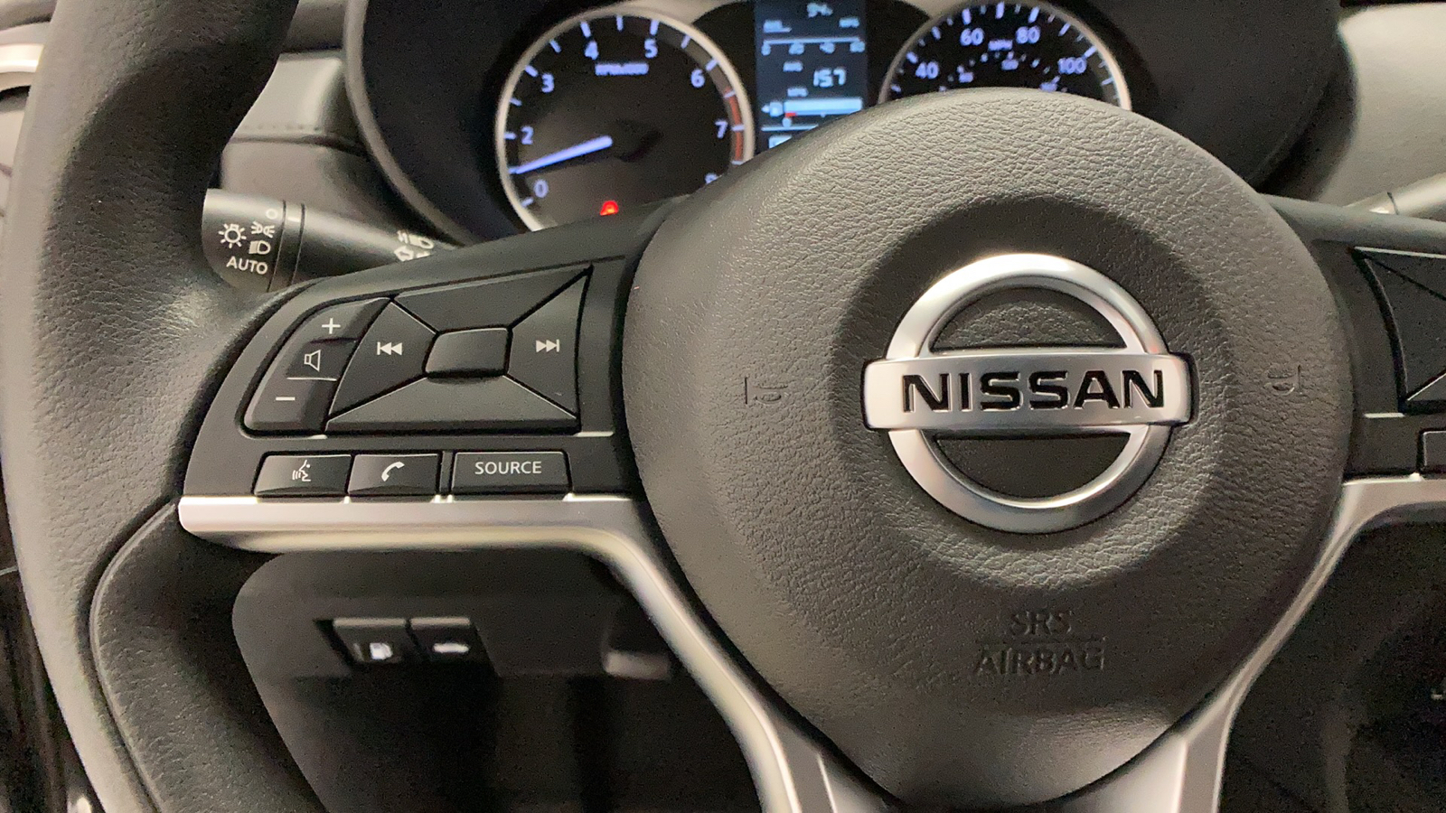 2021 Nissan Versa S 19