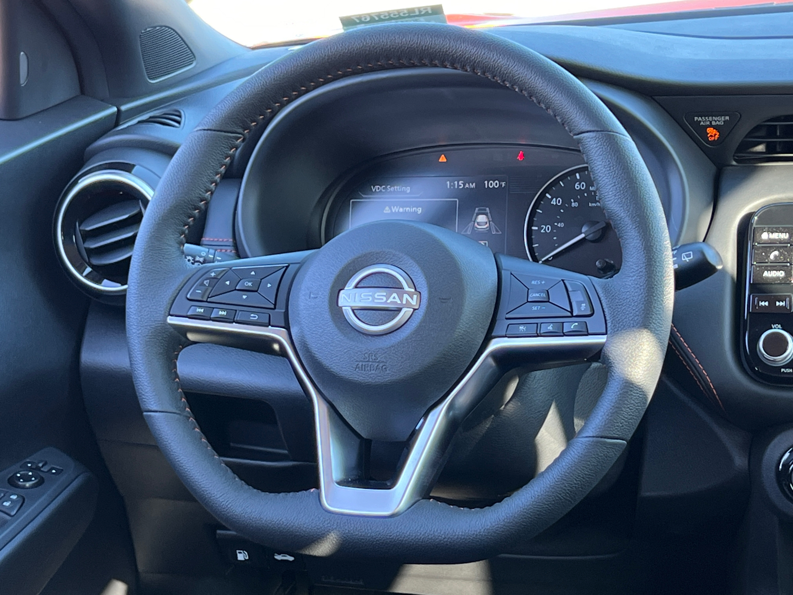 2024 Nissan Kicks SR 13