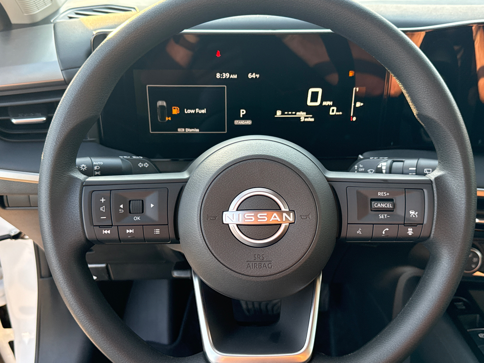 2025 Nissan Kicks S 24