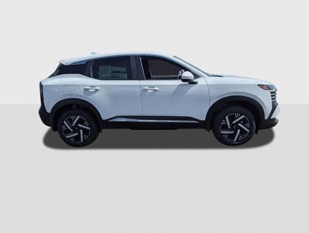 2025 Nissan Kicks SV 8