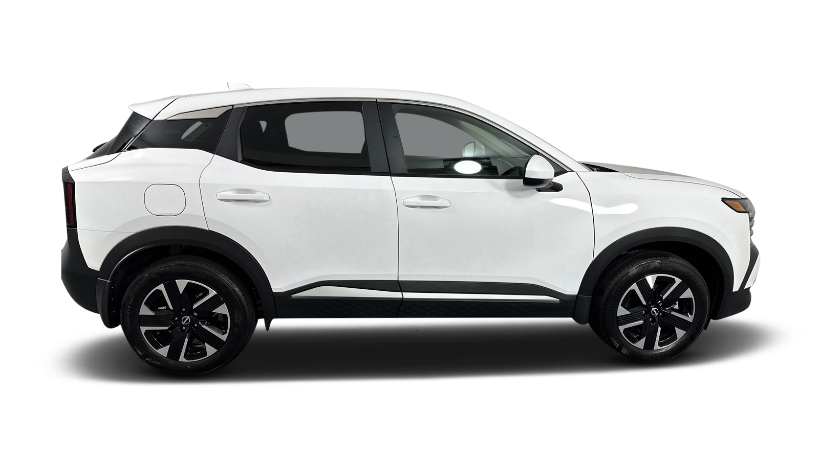 2025 Nissan Kicks SV 8