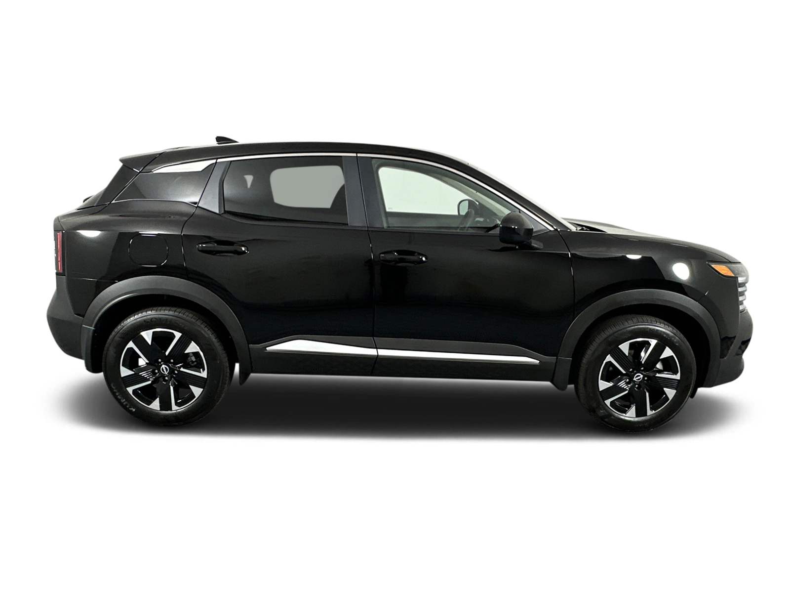 2025 Nissan Kicks SV 8