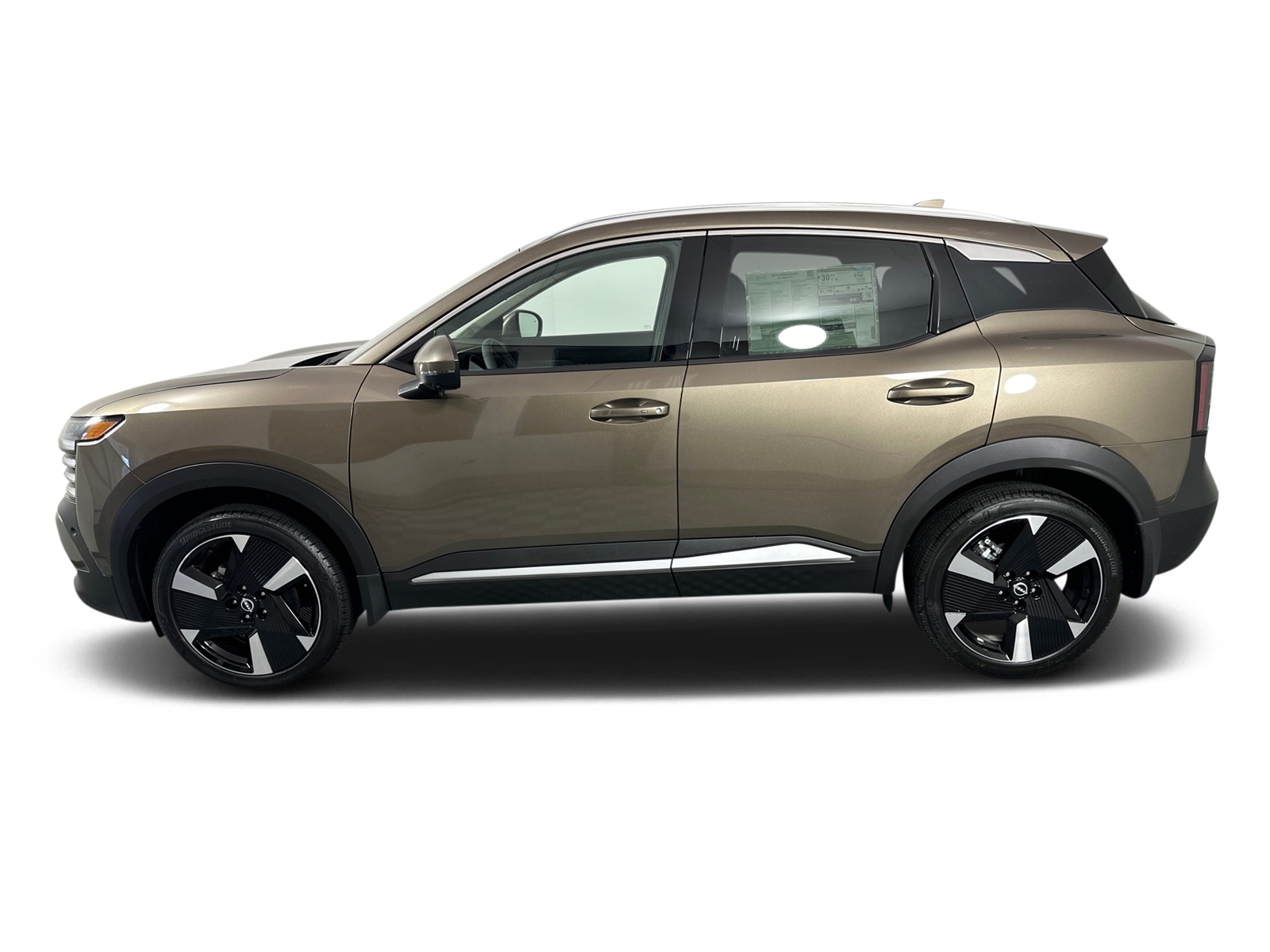 2025 Nissan Kicks SR 4