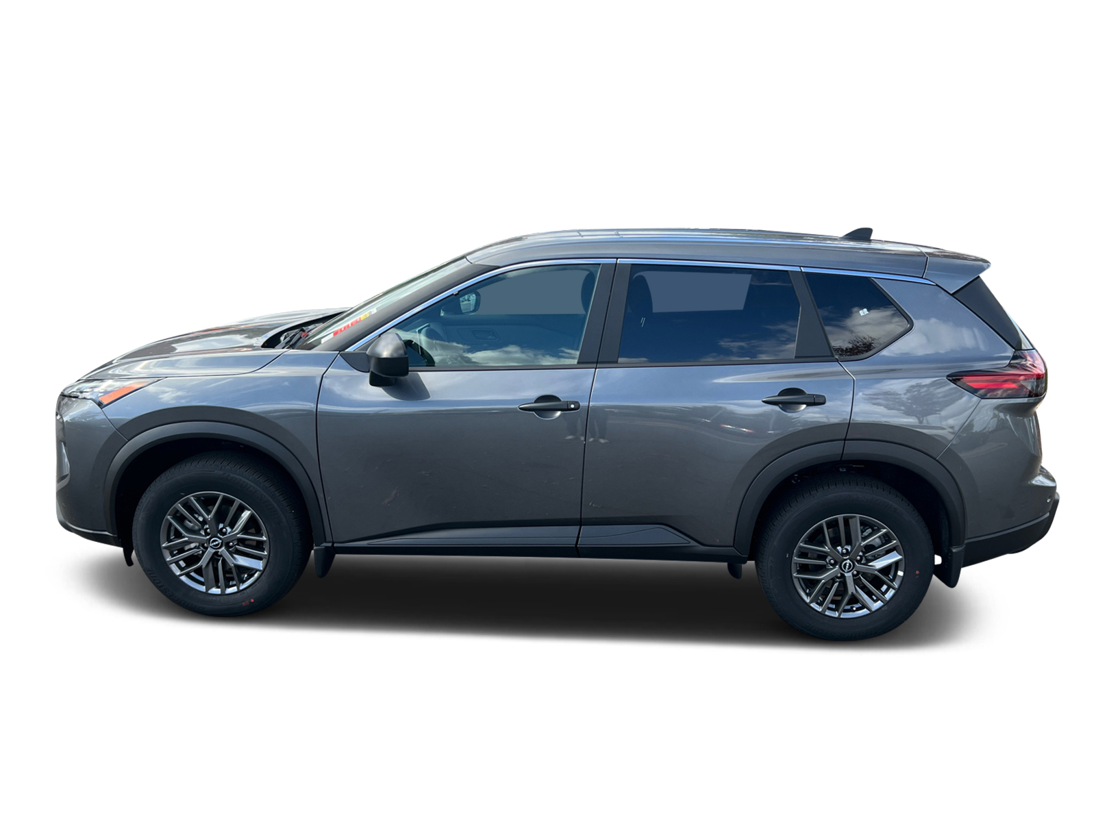 2025 Nissan Rogue S 4