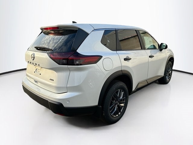 2024 Nissan Rogue S 5