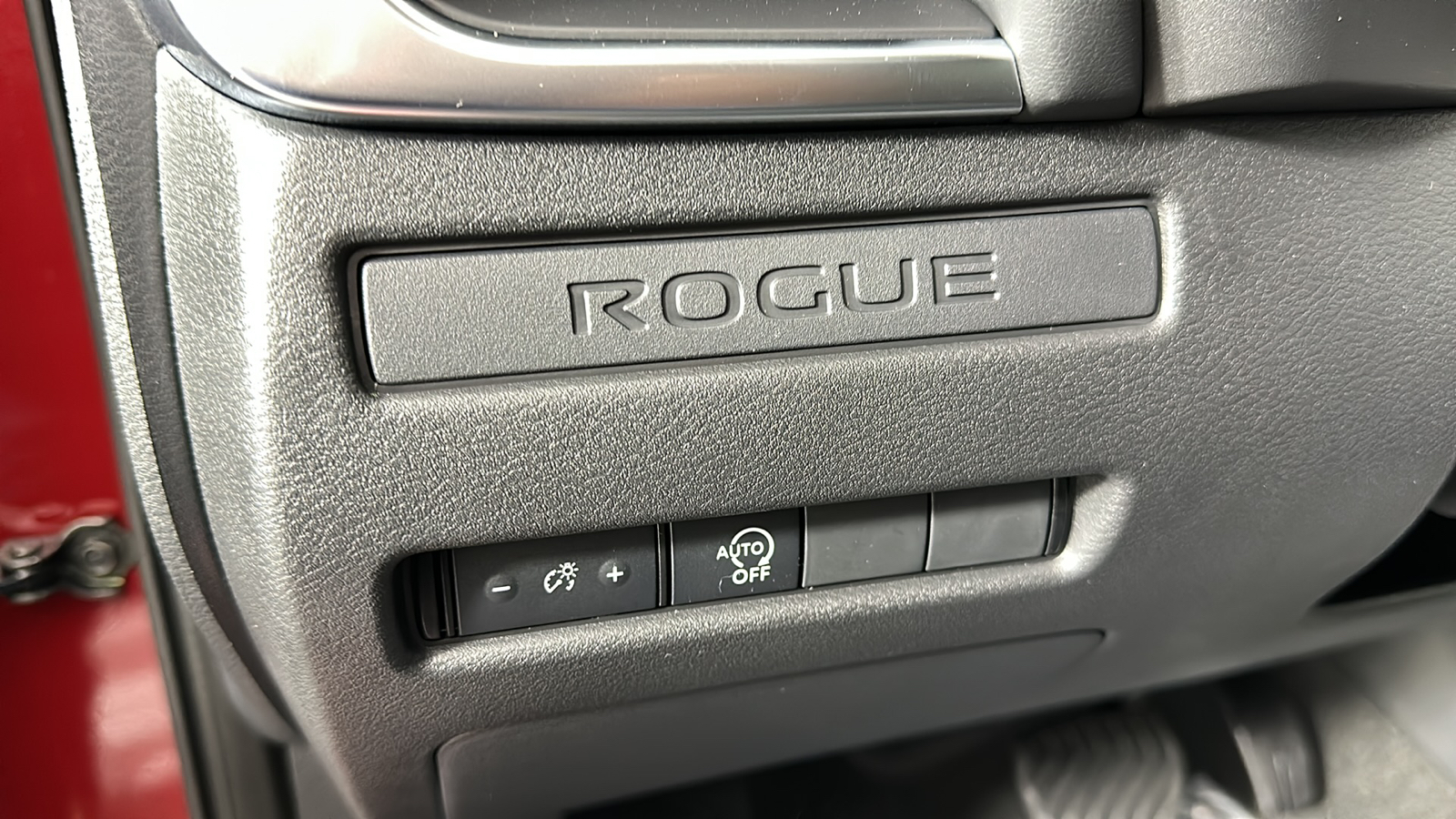 2023 Nissan Rogue S 17