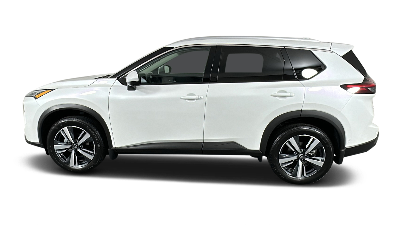 2024 Nissan Rogue SL 4