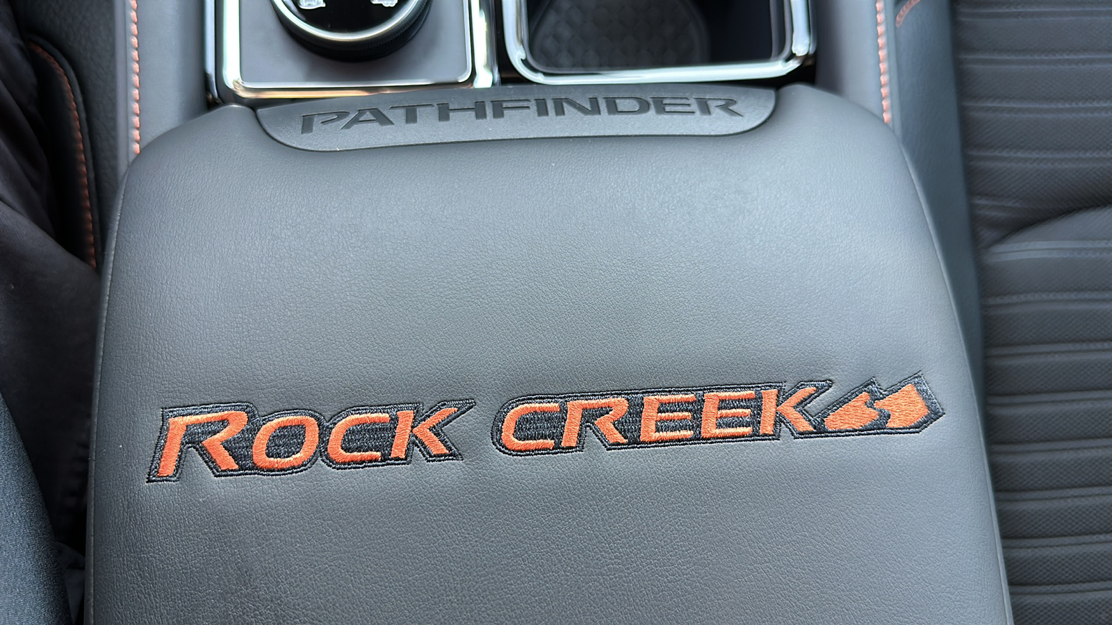 2024 Nissan Pathfinder Rock Creek 23