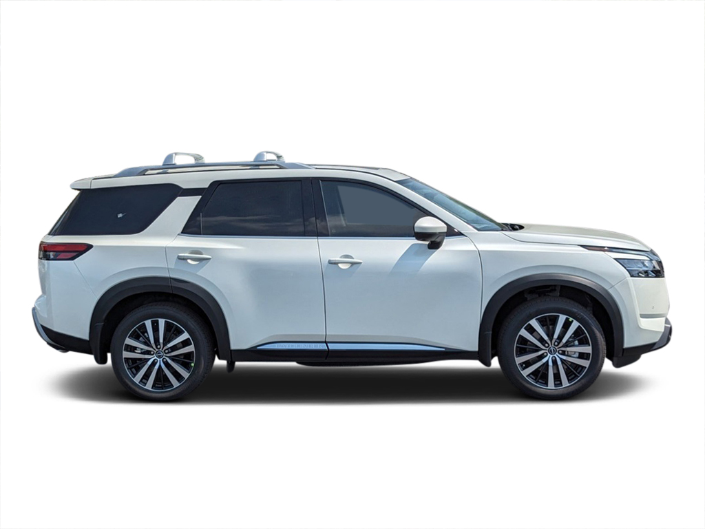 2024 Nissan Pathfinder Platinum 8