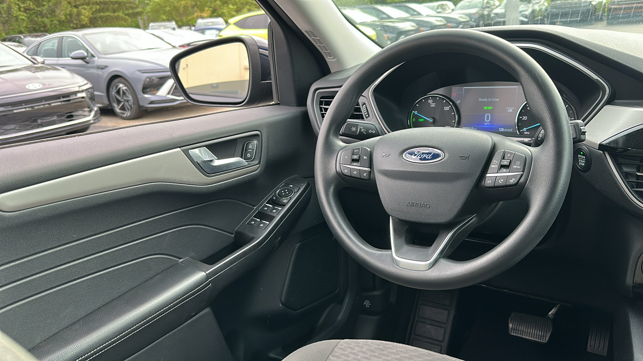 2021 Ford Escape SE Hybrid 6