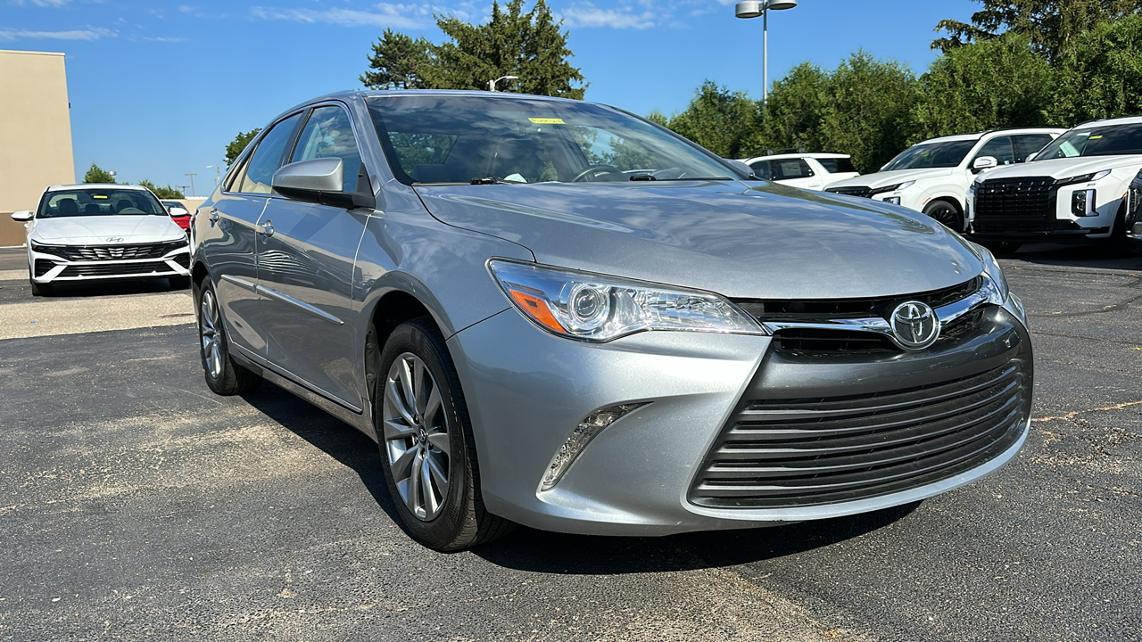 2017 Toyota Camry XLE 1