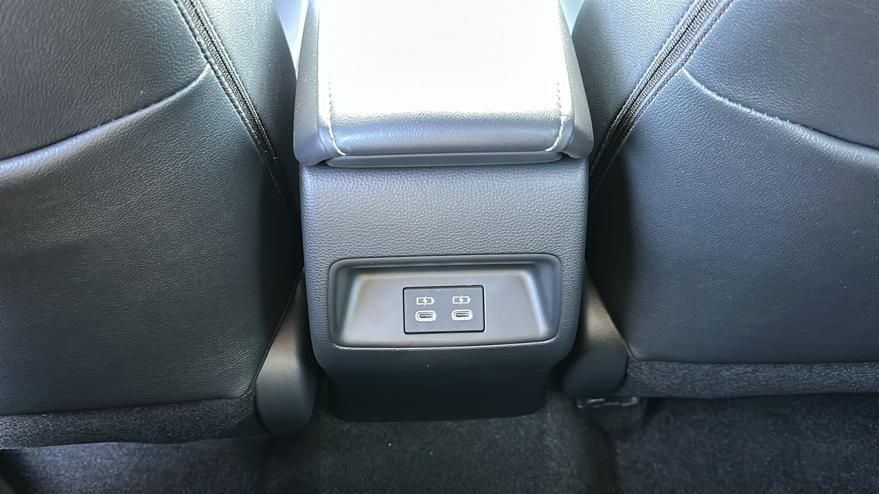2024 Toyota Corolla Hatchback XSE 7