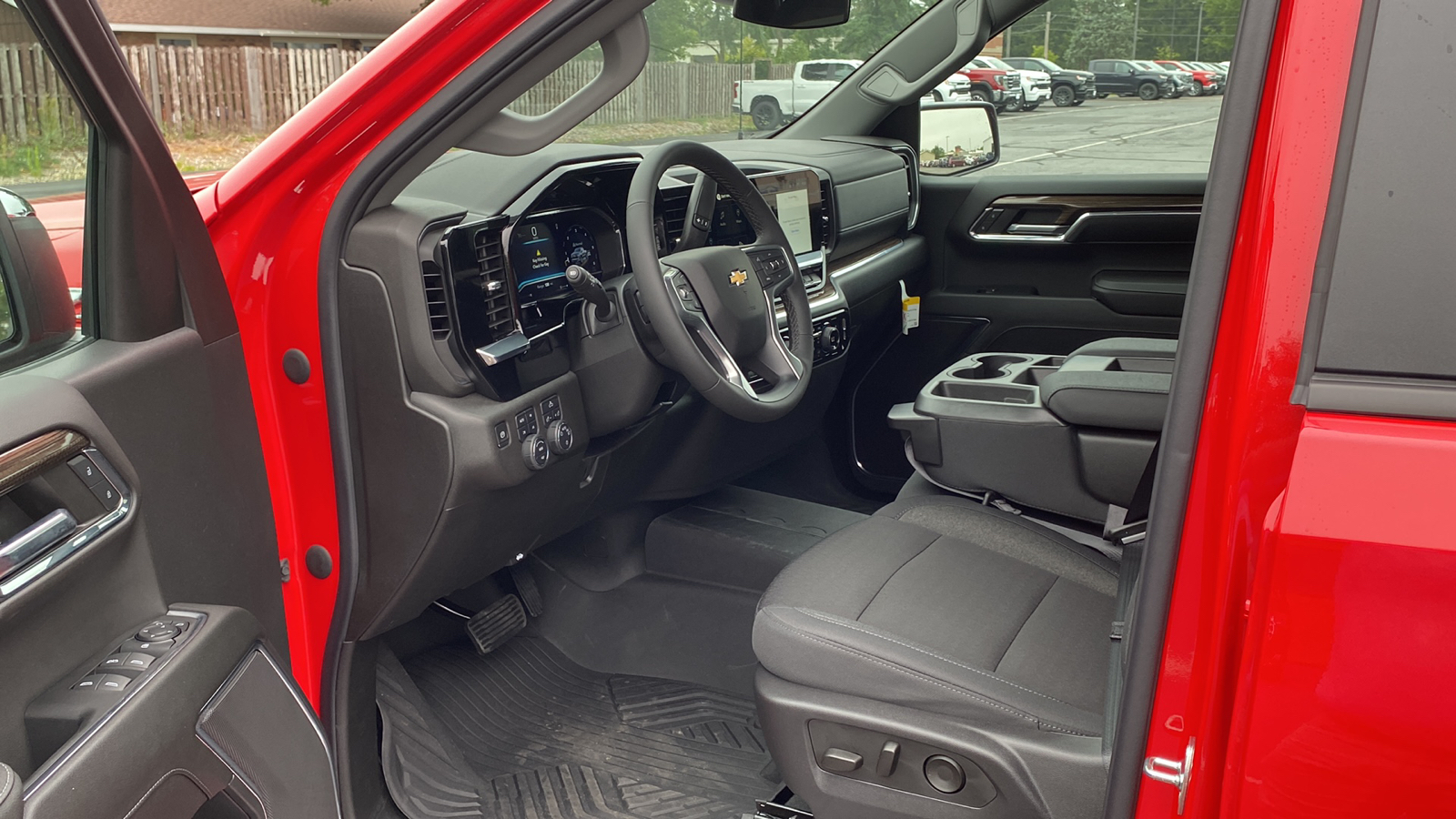 2024 Chevrolet Silverado 1500 LT 4WD Crew Cab 147 5